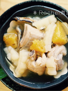 鳳梨苦瓜雞湯 的食譜成品照片