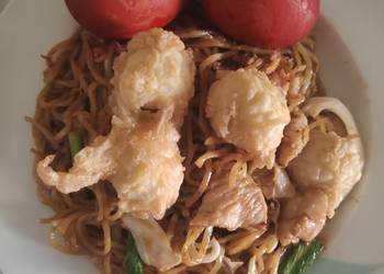 Resep Mudah Mie Goreng Ulang Tahun Sedap