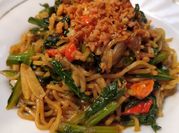 Gambar mie kremes instan