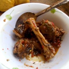 A picture of My goat head and leg pepper soup.