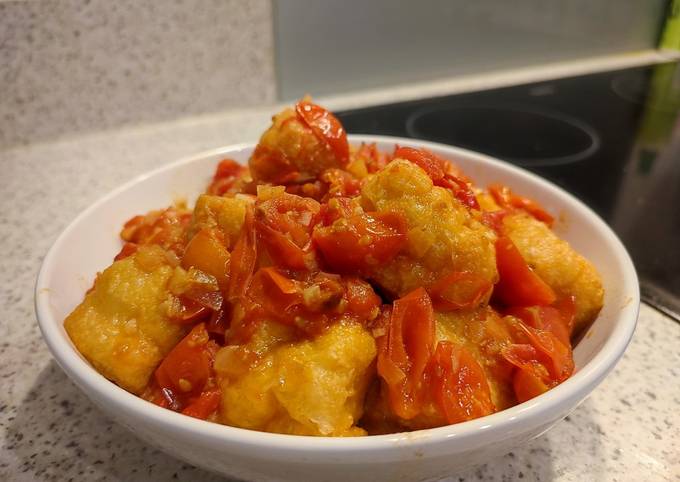 Resep Tofu with tomato sauce oleh rika - Cookpad