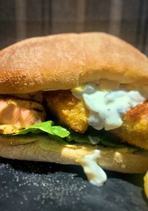 A picture of Ultimate Fish Finger Sandwich.