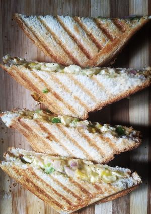 A picture of Smoked paneer sandwich.