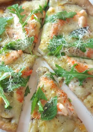 青醬鮮蝦野菇薄脆披薩pizza平底鍋版 的食譜成品照片