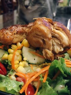 Hình của món Salad ức gà (eat clean).