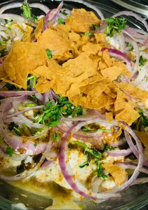 A picture of Mix plate Chana Chat.