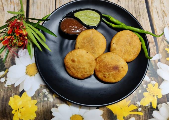 Aloo kachori Recipe by DrPushpa Dixit - Cookpad