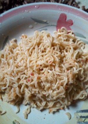 A picture of Peppered noodles.