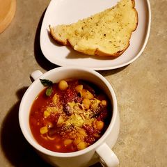 A picture of Minestrone Soup.