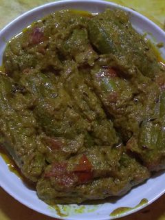 সর্ষে পোস্ত সহযোগে পটল কালিয়া (sorshe posto sahajoge potol kalia recipe in Bengali) রেসিপির প্রধান ছবি