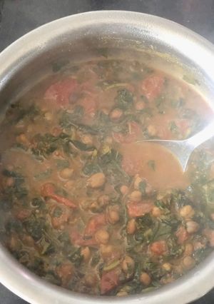 A picture of Chane-Methi ki sabji.