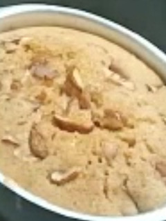 ப்ரட் & ஓட்ஸ் கேக் (Bread and oats cookies recipe in tamil) செய்முறை முக்கிய புகைப்படம்