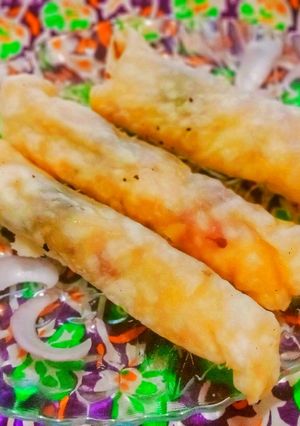 A picture of Seekh qeema rolls.