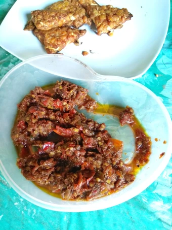 Langkah Mudah untuk Membuat Resep Sambal terasi goreng yang Lezat Sekali Anti Ribet, Uenak Banget