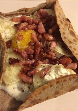 Une photo de Galette chèvre lardons