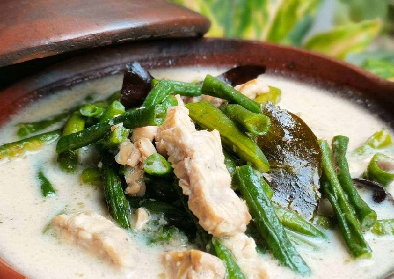 Lodeh Putih Kacang Panjang Tempe Semangit