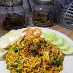 Mie Instan Istimewa রেসিপির প্রধান ছবি