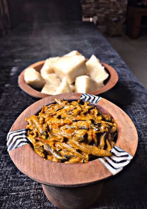 A picture of Ugba with Boiled Yam (oil bean).