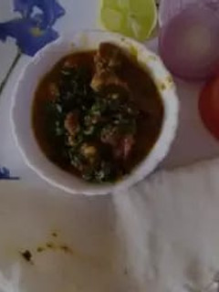 मटण रस्सा (mutton rassa recipe in marathi) रेसिपी चे मुख्य फोटो