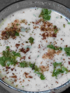 लौकी का रायता (lauki ka raita recipe in Hindi) रेसिपी मुख्य फोटो
