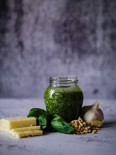 O poză a rețetei Pesto făcut în casă.