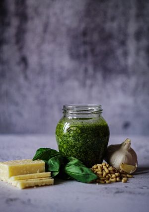 O poză a rețetei Pesto făcut în casă.