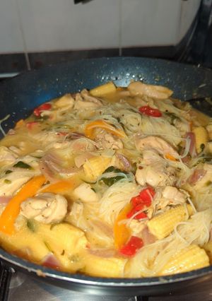 A picture of Stir Fry Chicken.