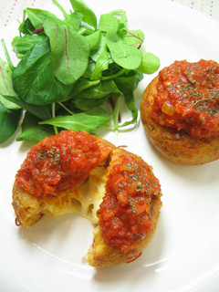 A picture of Tuna and Imitation Crab Cheese-Stuffed Crab Cakes.