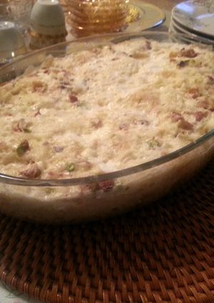 A picture of Umm Ali (egyptian dessert).