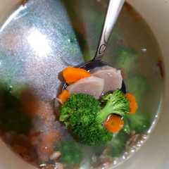 Sop brokoli bakso mudah রেসিপির প্রধান ছবি