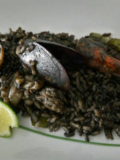 Una foto de ✴Arroz negro "Moníque"