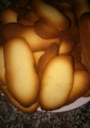 Hình của món Bánh lưỡi mèo.