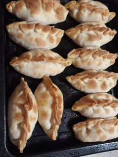 Una foto de Empanadas de choclo improvisadas