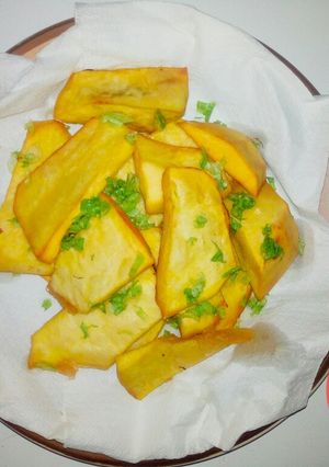 A picture of Crispy fried yam.
