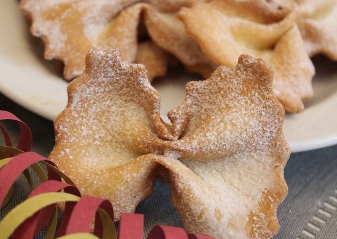 Farfalle di carnevale al limoncello