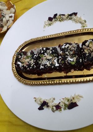 A picture of Beetroot burfi.