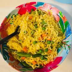 A picture of Easy pesy minutes made noodles 🍝.