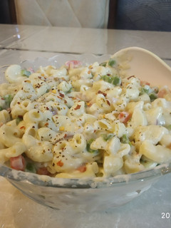 व्हाइट सॉस मैकरॉनी (White sauce macaroni recipe in hindi) रेसिपी मुख्य फोटो