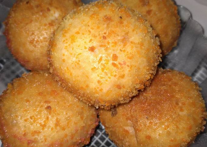 Wajib coba! Resep praktis membuat Roti goreng isi glaze strowberry yang sedap