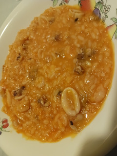 Una foto de Arroz caldoso con calamar MCC