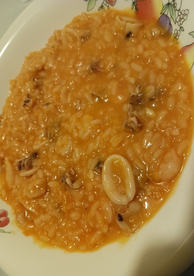 Una foto de Arroz caldoso con calamar MCC