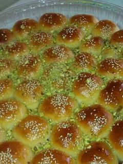 صورة لوصفة خليه النحل بالنوتيلا والفستق