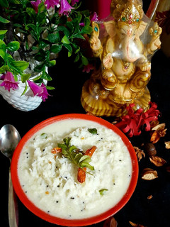 कर्ड राइस (Curd Rice recipe in hindi) रेसिपी मुख्य फोटो