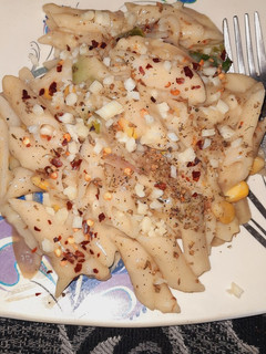 स्वीट कॉर्न विद व्हाइट सॉस पास्ता (sweet corn with white sauce pasta recipe in Hindi) रेसिपी मुख्य फोटो