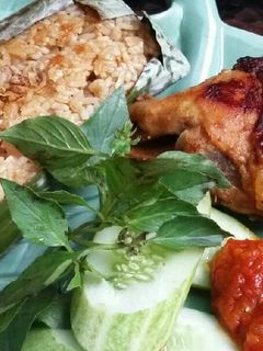 Foto resep Ayam bakar taliwang plus nasi bakar
