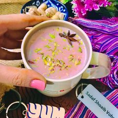 A picture of Kashmiri Tea / pink Tea / Noon Chai.