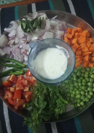 A picture of Vegetable pulao.