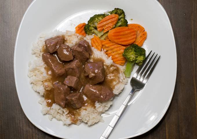 Simple Way to Prepare Speedy Beef Tips with Rice and Gravy