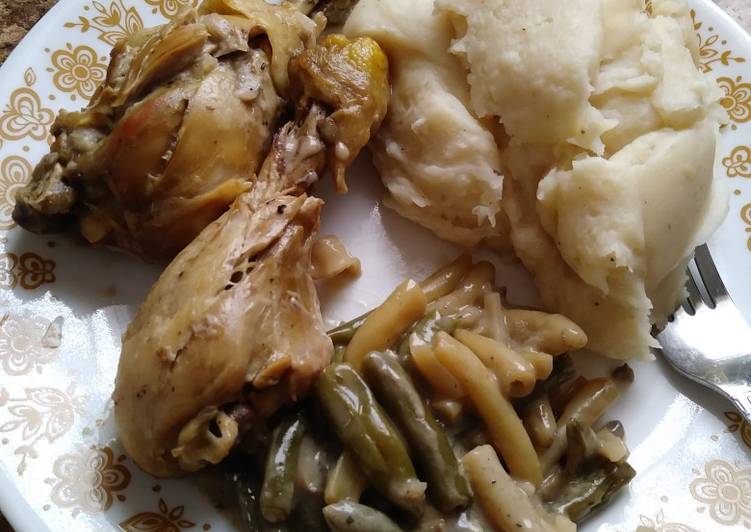 Simple Way to Prepare Super Quick Homemade Colorful &amp; Crunchy Easy Bake Chicken &amp; Green Bean Casserole