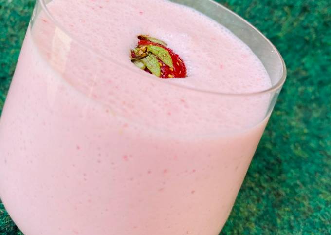 Strawberry smoothie